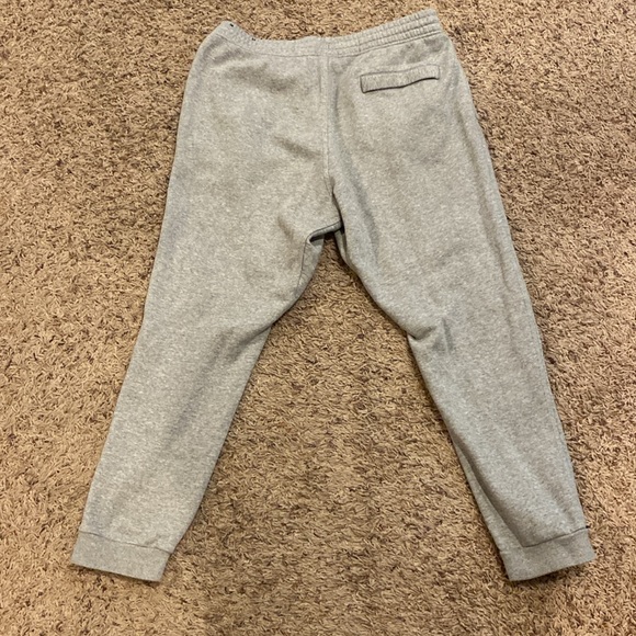 Nike grey sweatpants - Picture 4 of 5